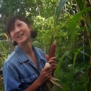 Meet your Posher, Aya